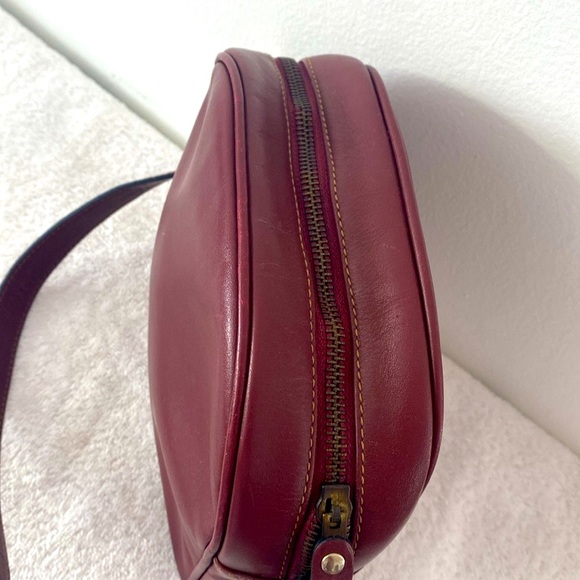 SOLD OUT!! Authentic Cartier Bordeaux Leather Bag - Picture 4 of 14